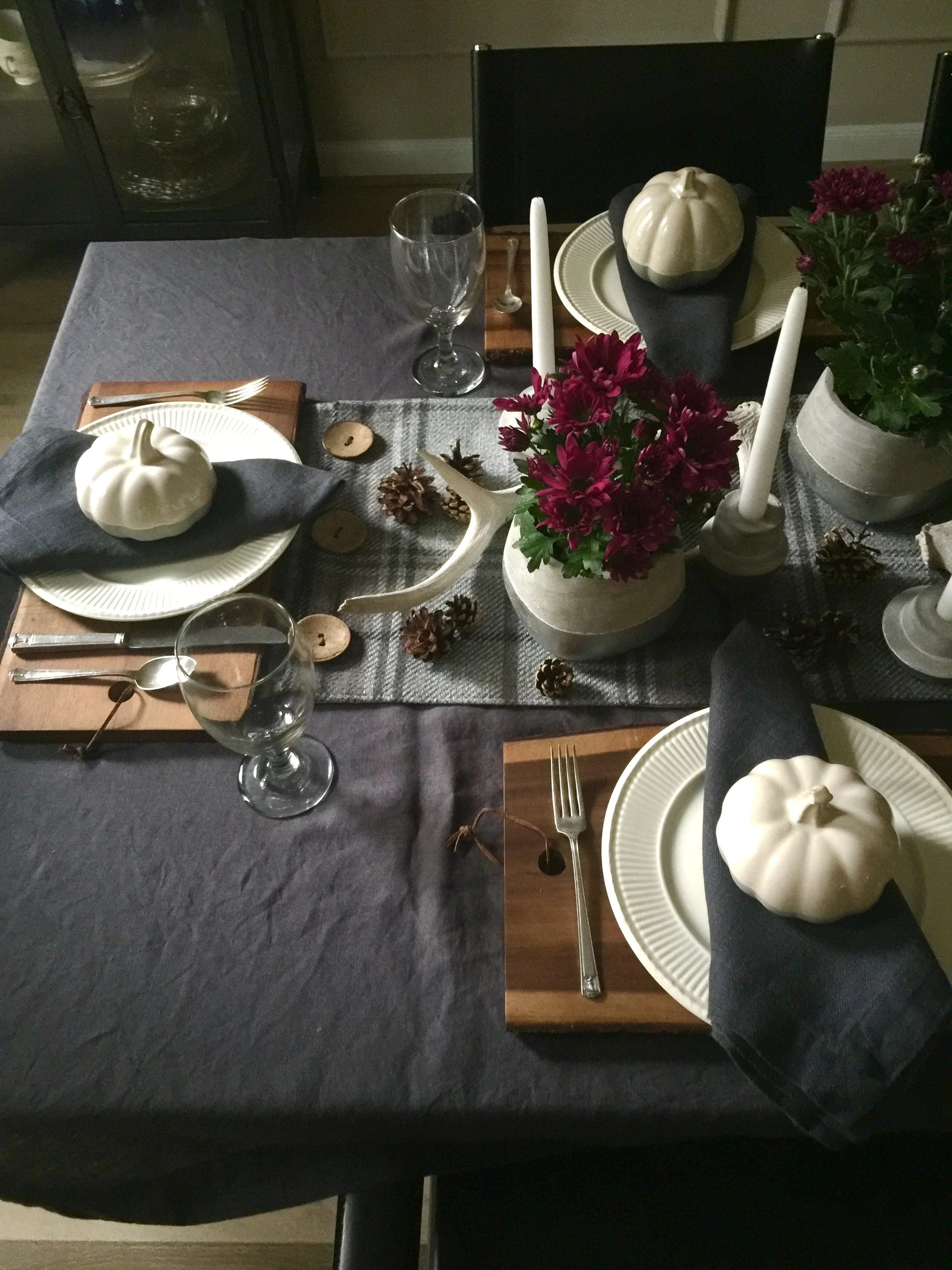 Dining Room Wall Decor Update And My Thanksgiving Tabletop Designed