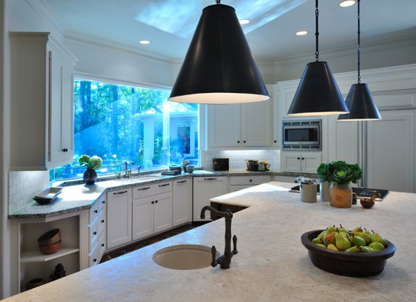 7 Considerations For Kitchen Island, What Size Linear Light Over Kitchen Island