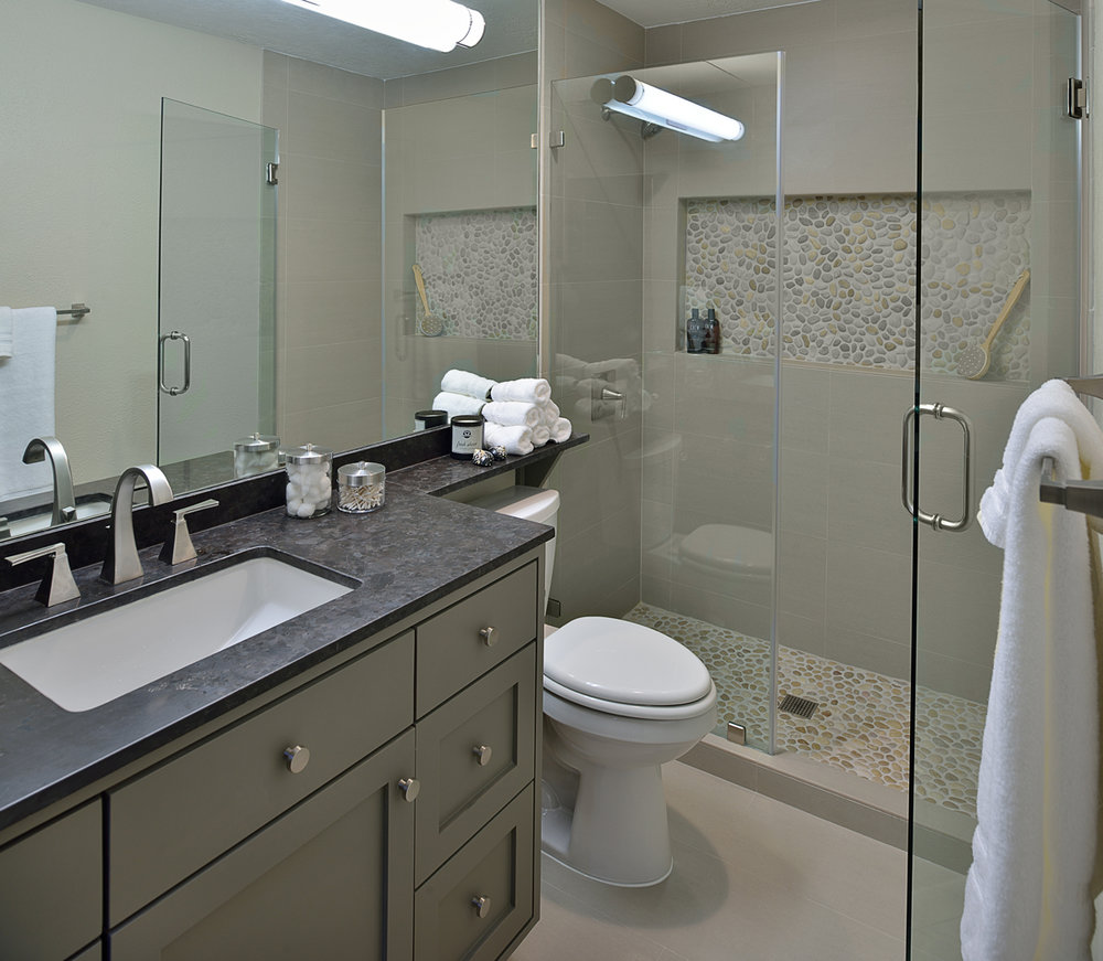 Design Plan For A 5 X 10 Standard Bathroom Remodel Designed