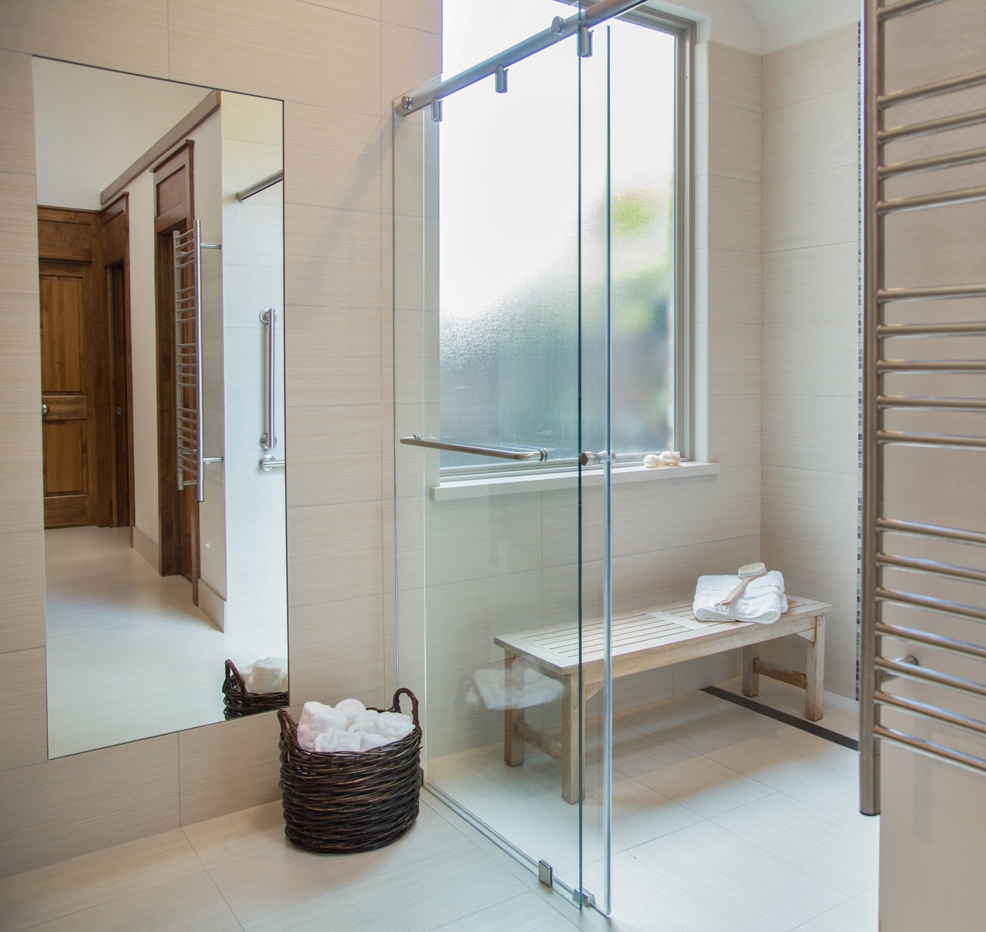 11 Simple Ways To Make A Small Bathroom Look Bigger Designed