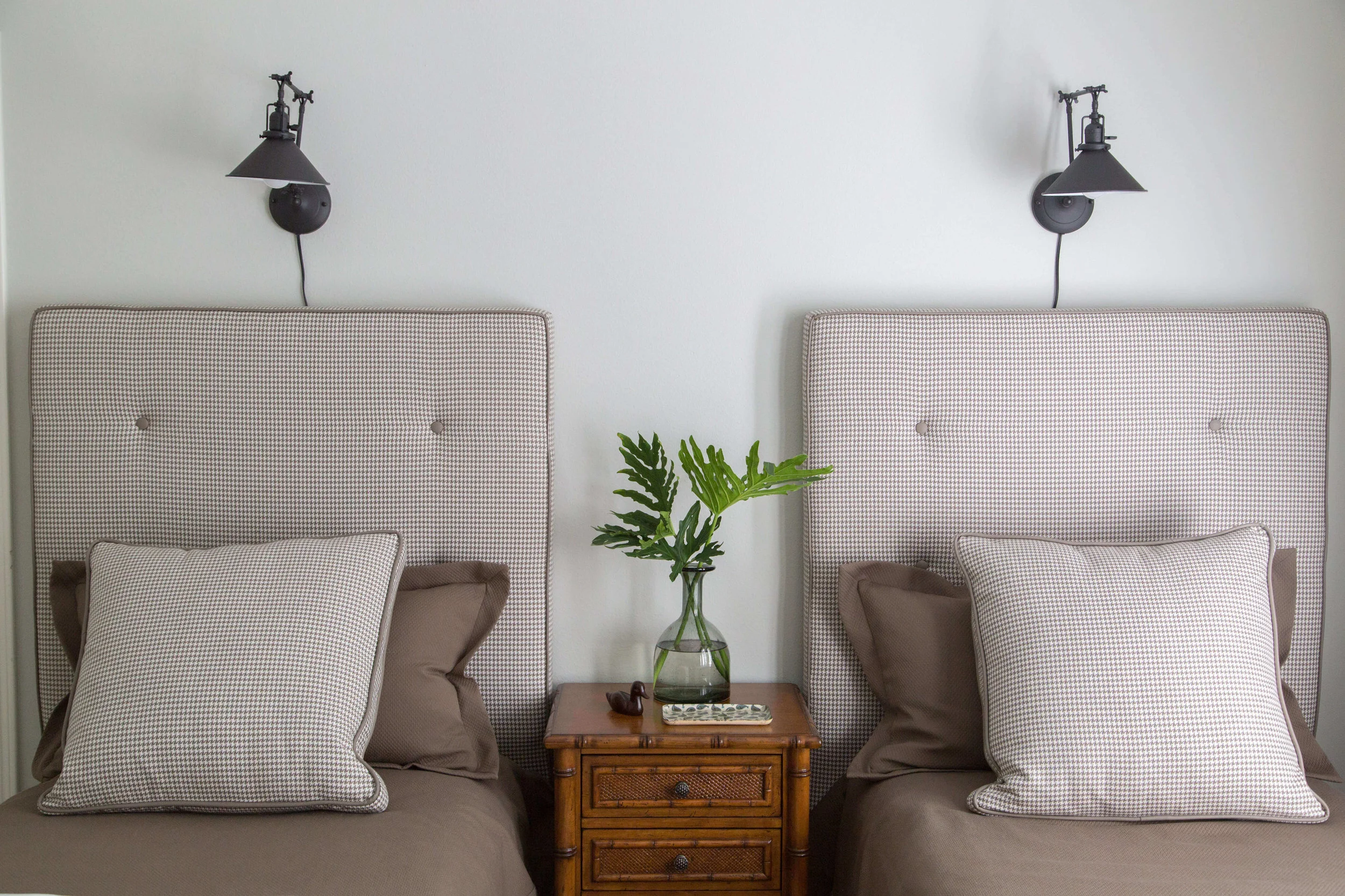 above headboard lighting