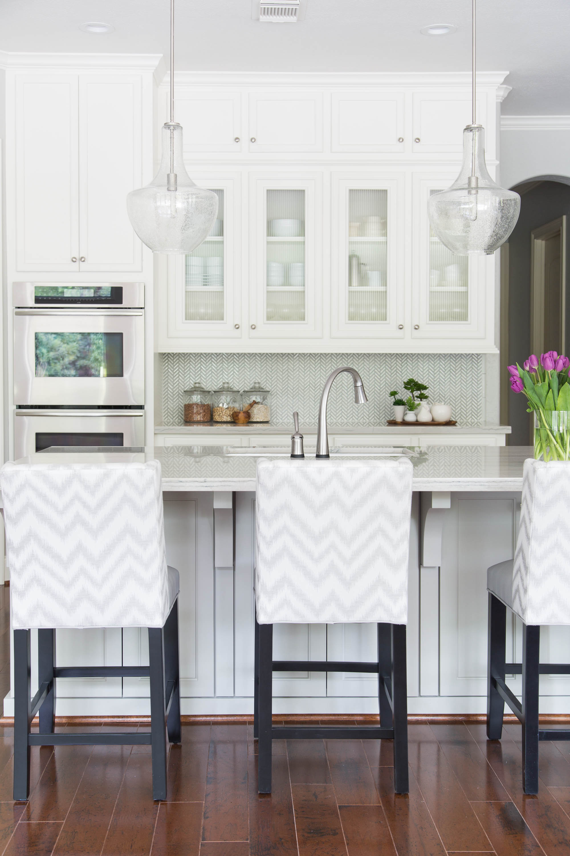 How Many Pendants Should You Hang Above Your Kitchen Island, Two Or Three?  — Designed
