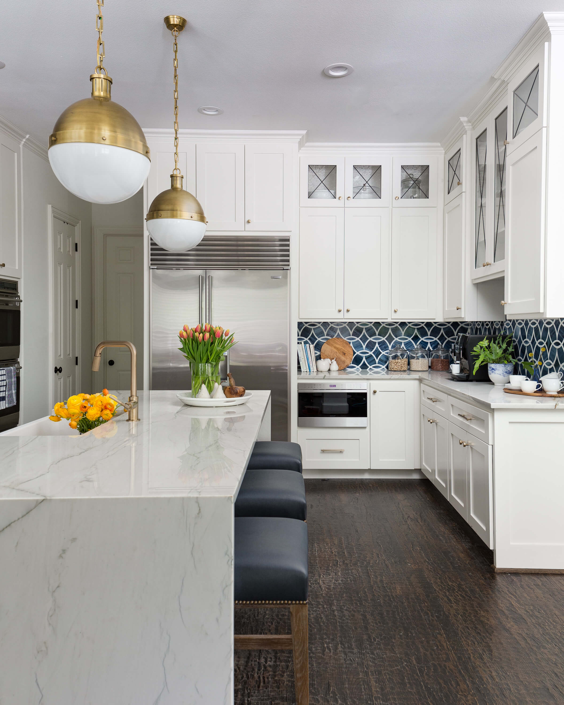 BEFORE AND AFTER   A Dramatic Kitchen and Family Room Makeover You ...