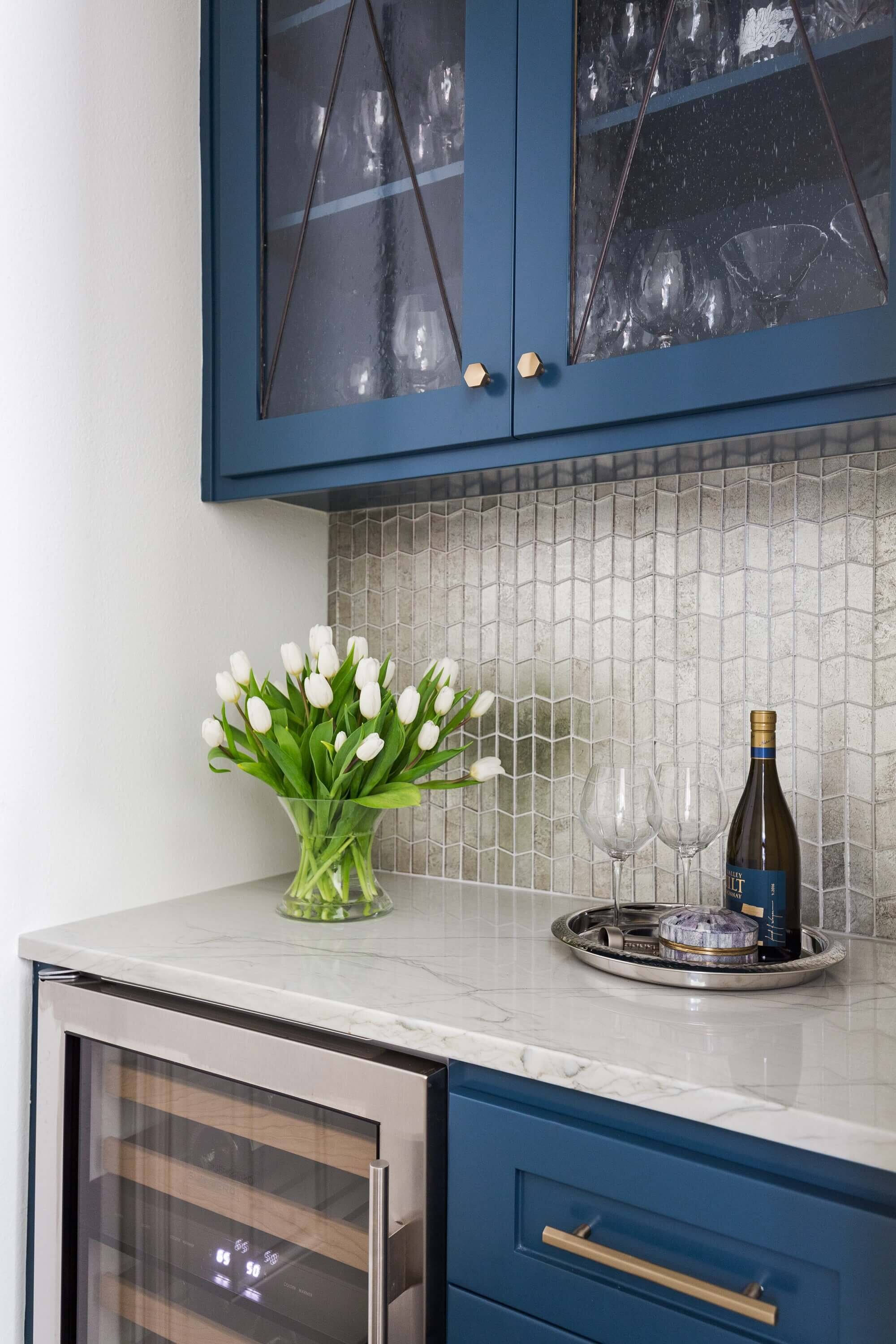 How To Style The Glass Cabinet Doors In Your Kitchen DESIGNED