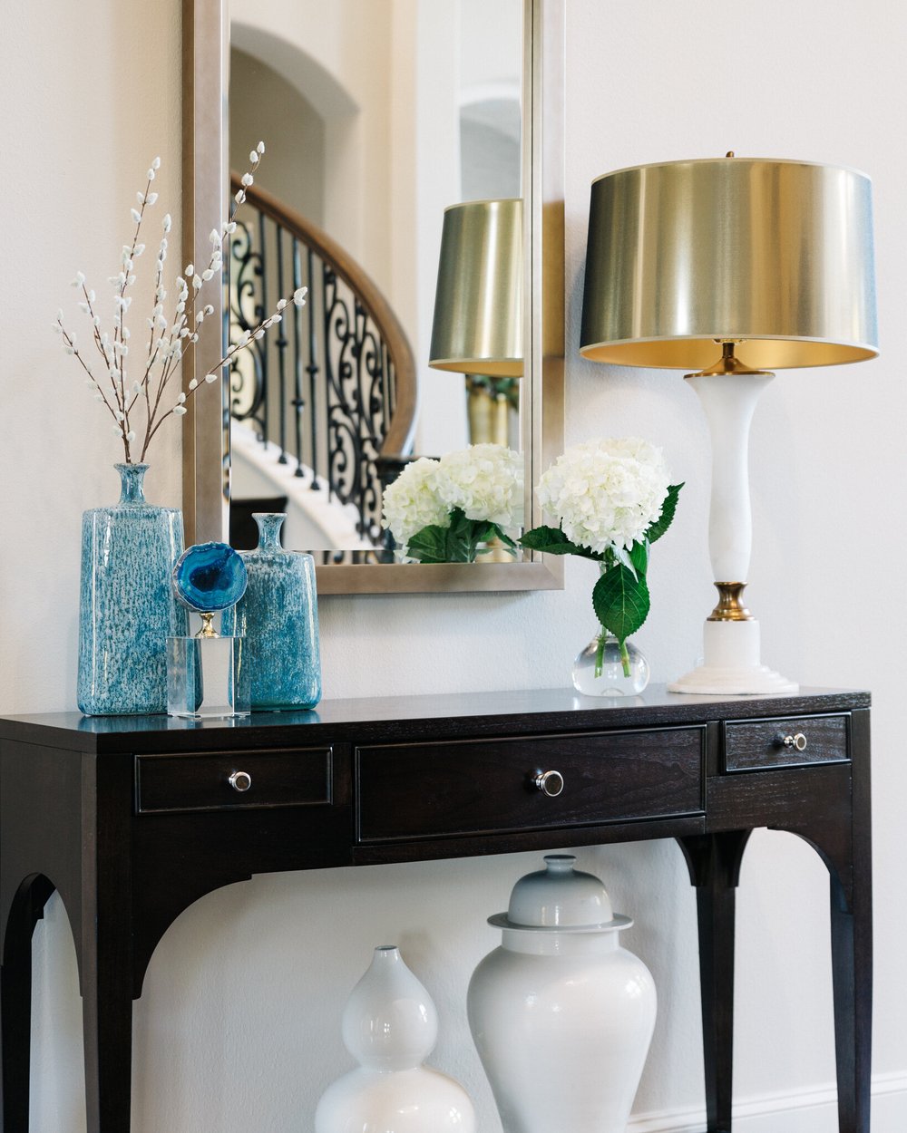 Narrow Hallway Console Table Ideas