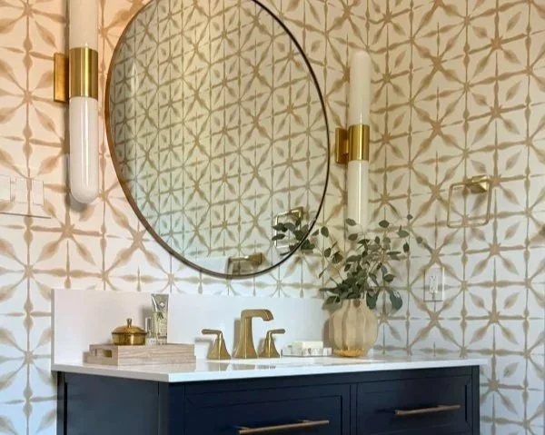 Total Remodel of Guest Bathroom 