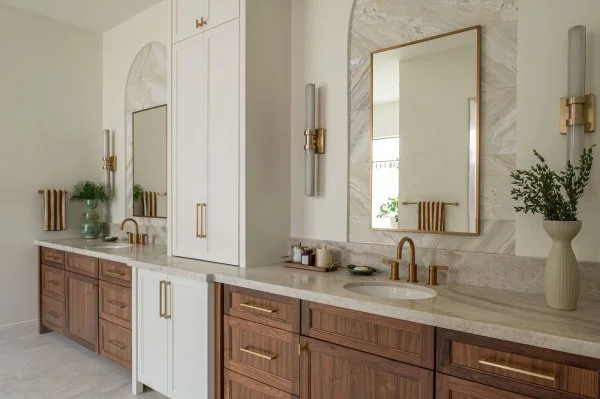 BEFORE AND AFTER - A Serene, Sophisticated Primary Suite