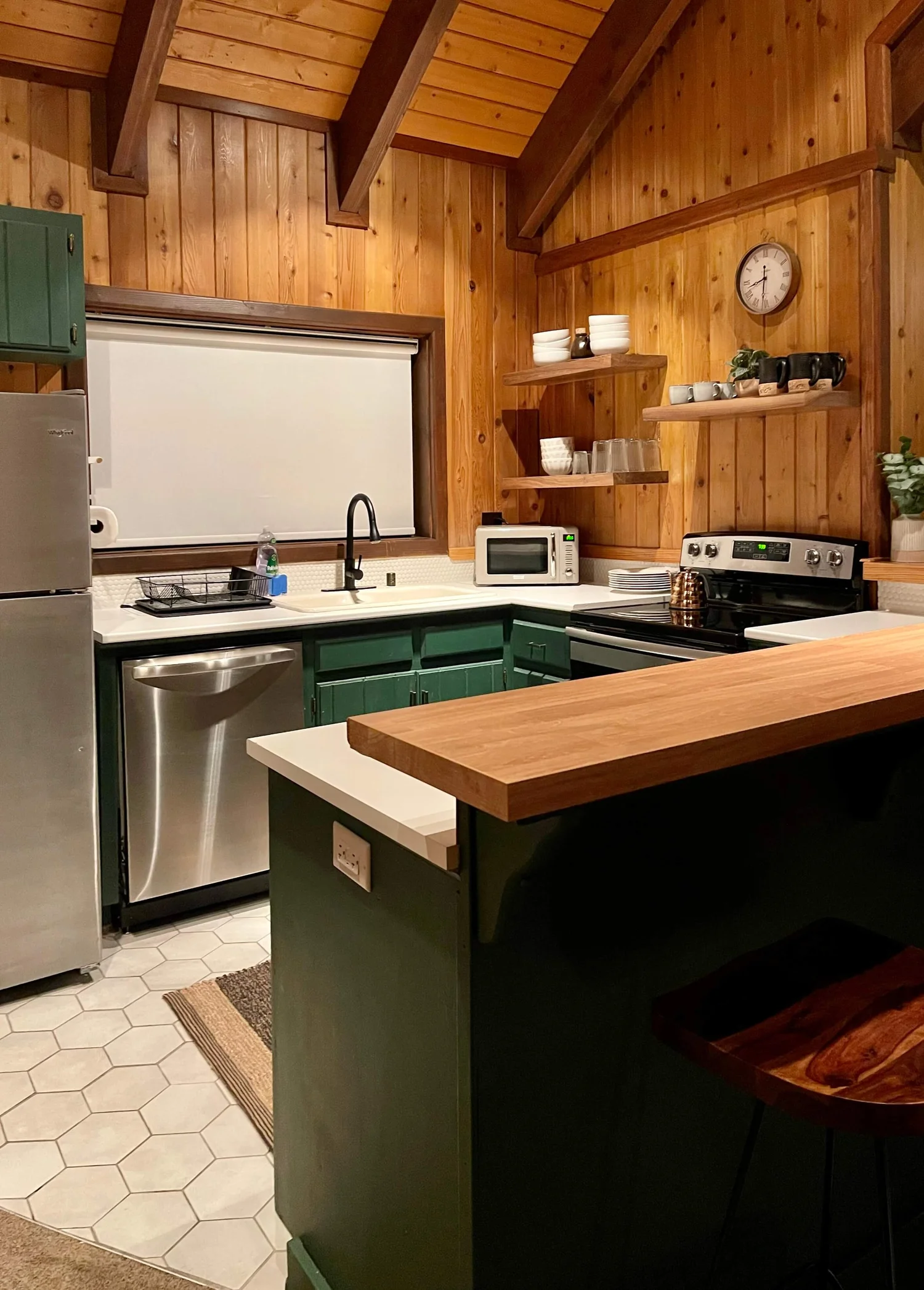 The Cozy Cabincore Design Trend Perfect for a Mountain Retreat — DESIGNED