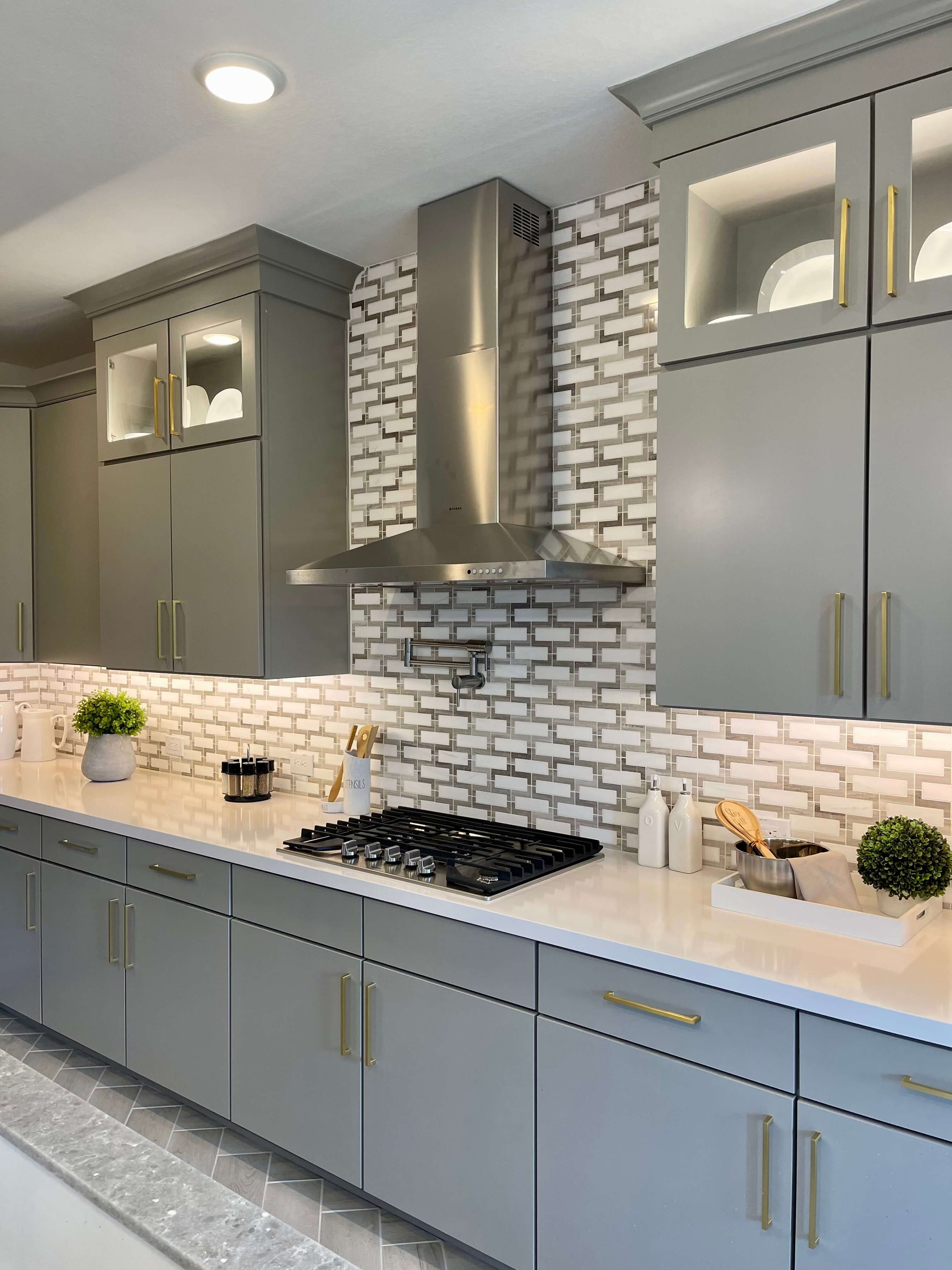 5 Tips for Designing a Range Hood Wall in Your Kitchen — DESIGNED