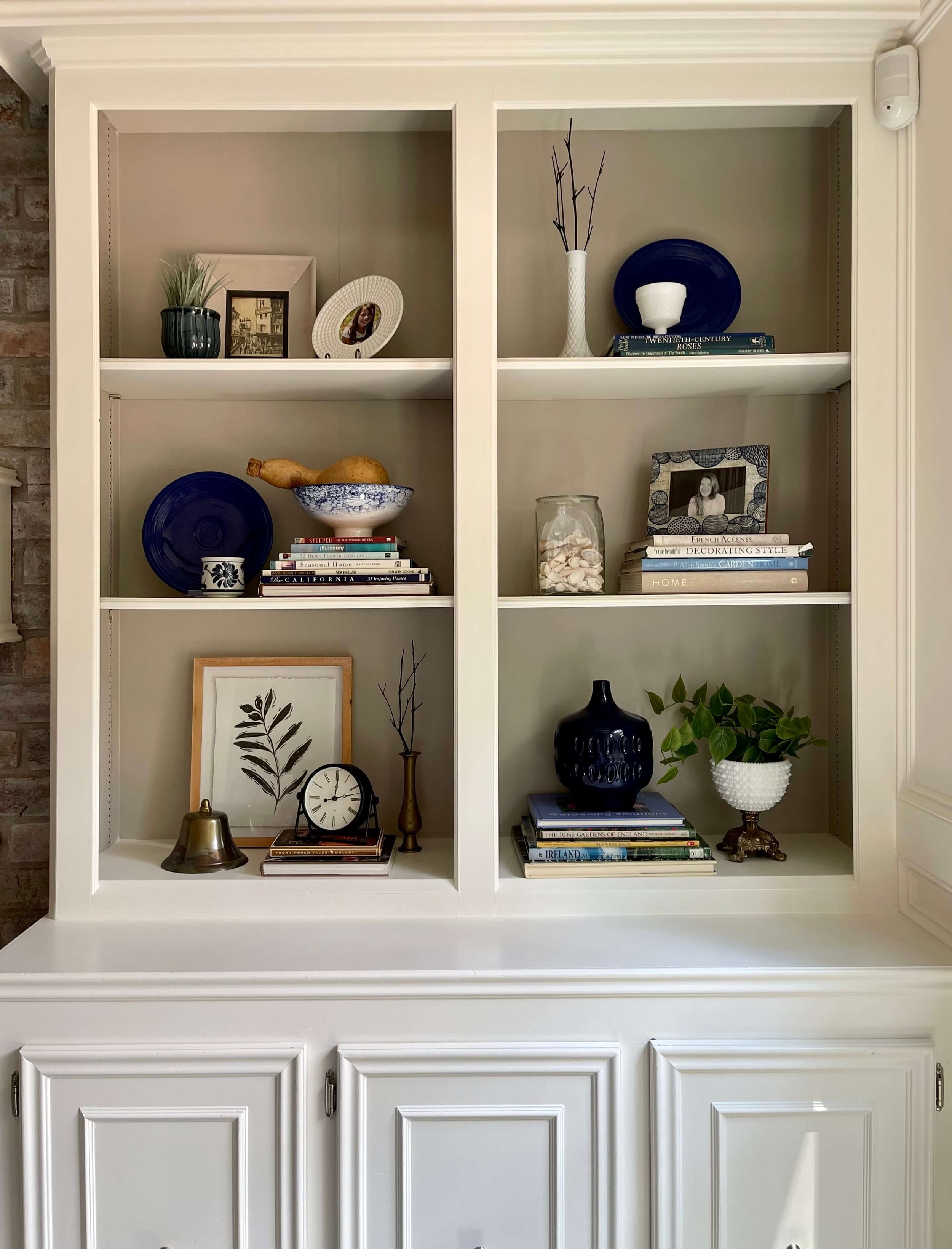 How To Decorate Your Fireplace Wall Built-In Bookshelves — Designed
