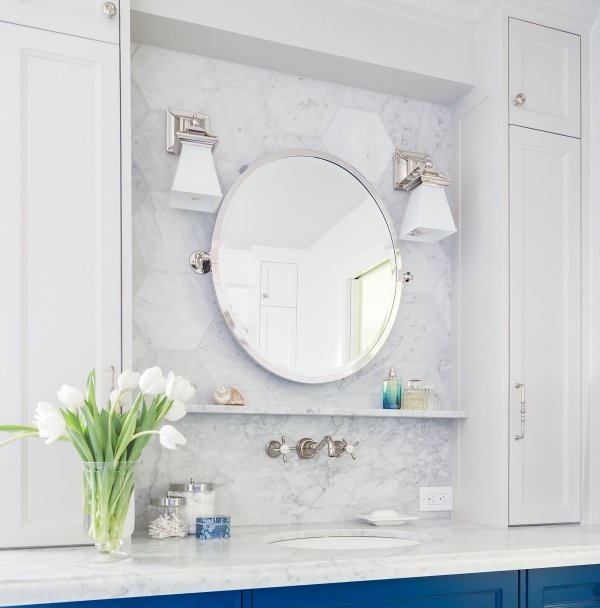 21 Small Bathroom Ideas to Make a Tiny Space Feel Larger