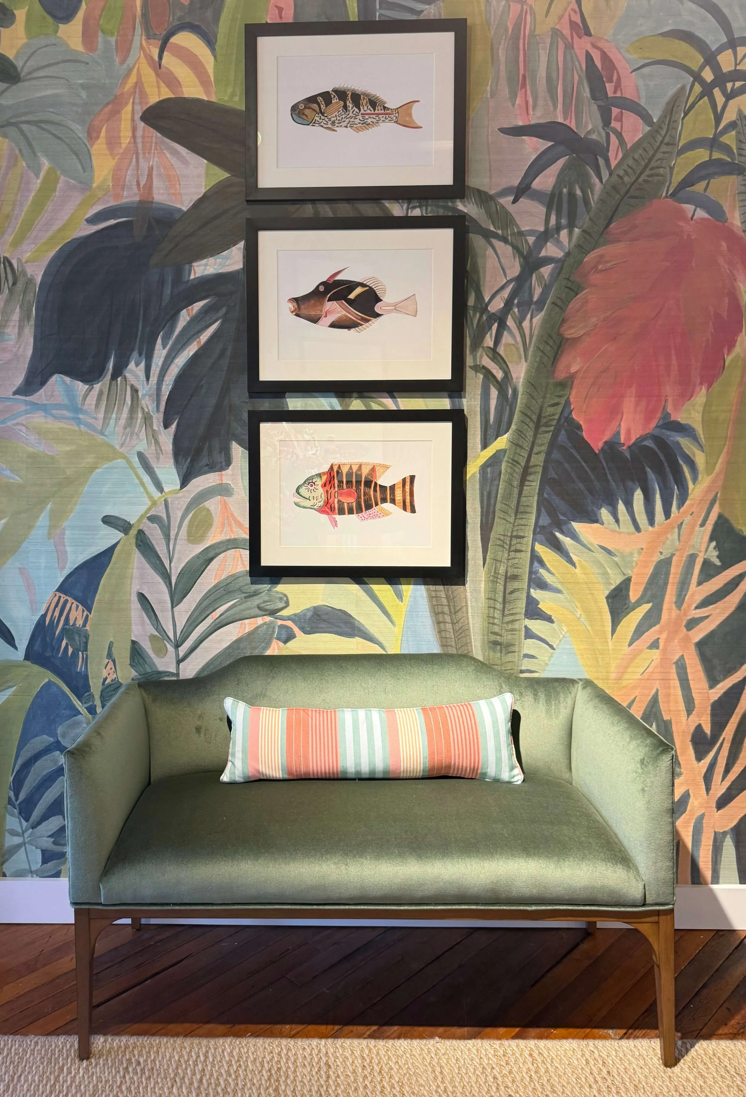 How To Hang Art On a Wall, Vertically | +13 Gorgeous Examples! — DESIGNED
