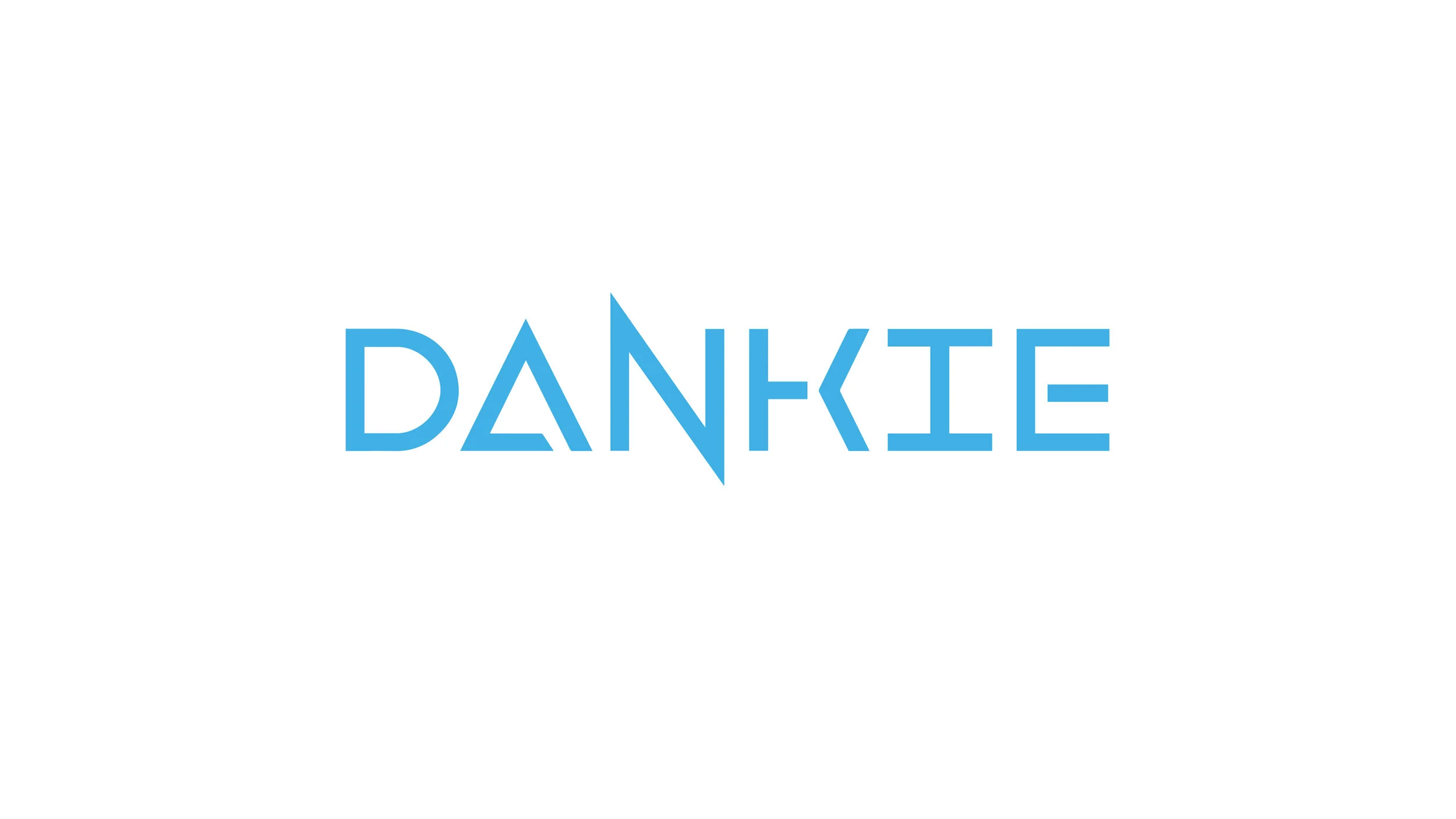 Danikie Comp-01.jpg
