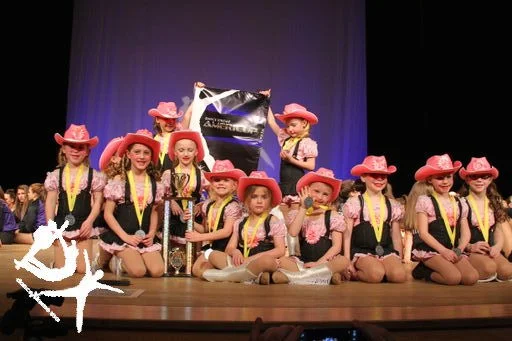 ULTIMATE DANCE TINY ALL STARS