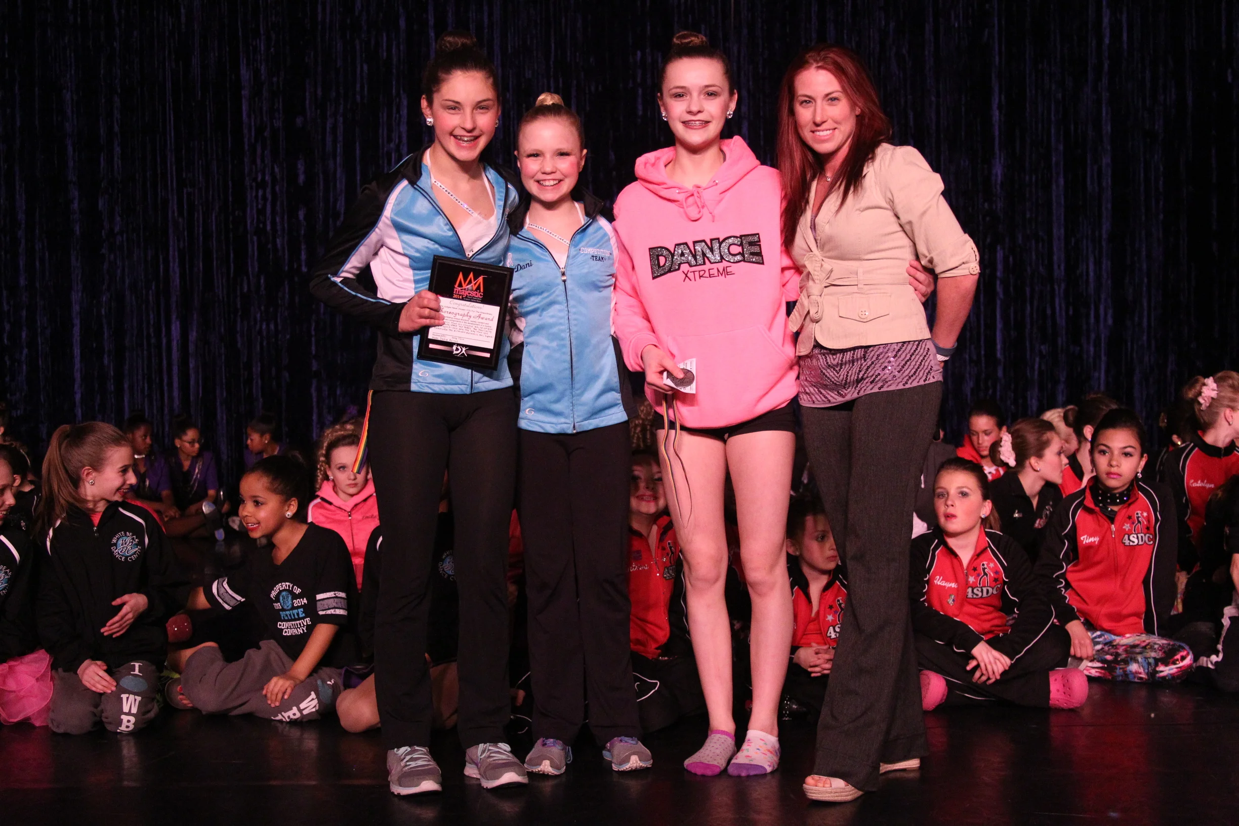 201240H-7578-f60g4912.jpg