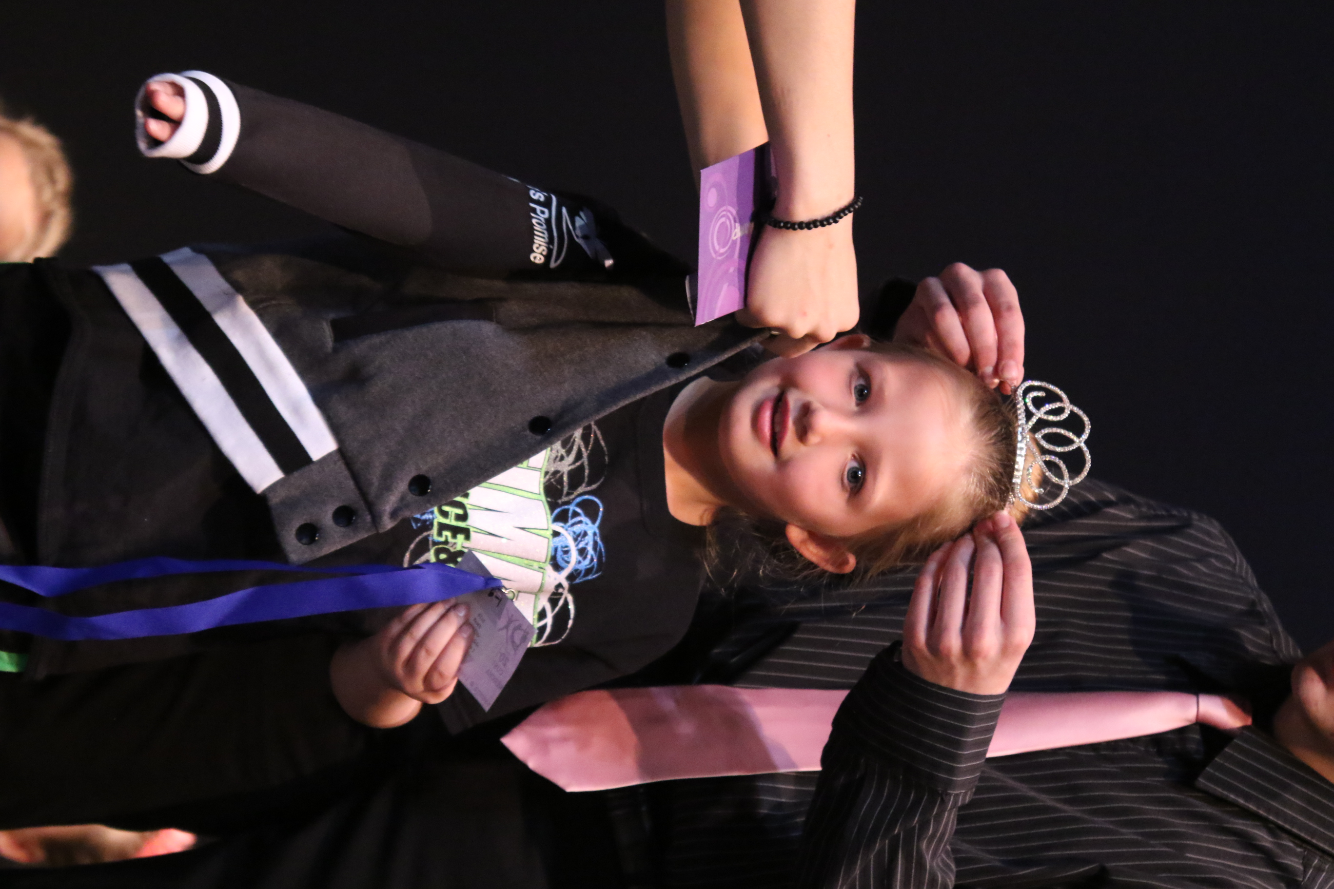 193014I-7002-7j5a9207.jpg