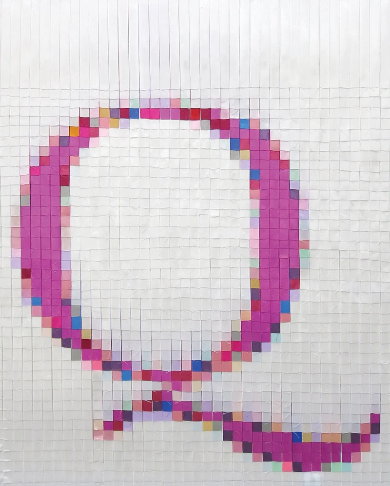 Dominique Falla: When I think of beautiful bitmaps, I think of pixels and I wanted to create a blurry pixellated effect with my letter. Each “pixel” that makes up the letter Q is the bottom of a strip of ribbon and I overlaid hundreds of different coloured ribbons to build up a multi-coloured effect. I wasn’t expecting the little bits of fluff at the end of each ribbon to appear, but it adds to the overall shimmering effect and I also love how the colours underneath show through the ribbons above. 