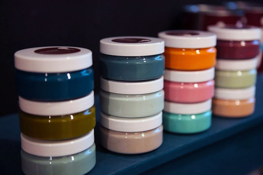 You can sample your colours in these very appealing small canisters.