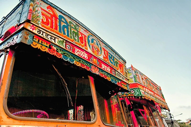 The_Truck_Art_of_India-3.jpg