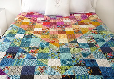 COLOR DIVE HALF SQUARE TRIANGLE QUILT Anna Maria Horner