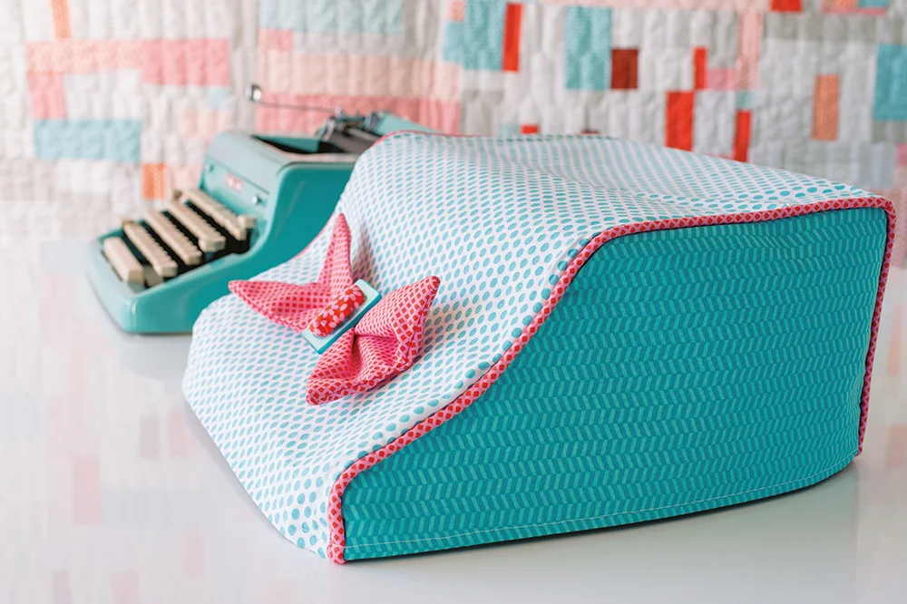 Make a Fabric Cover for your Typewriter (or sewing machine)