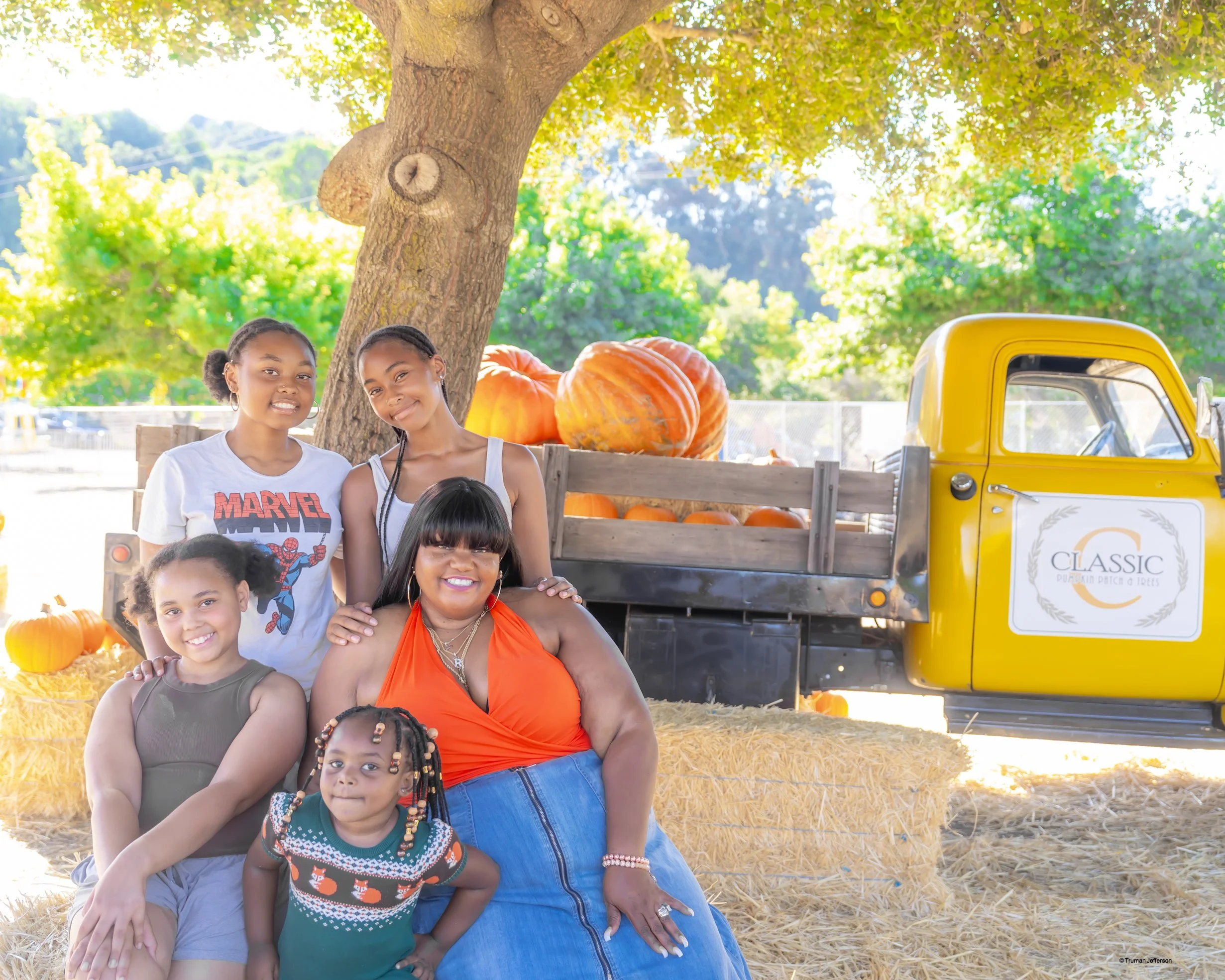 Fall Family Portraits 2023-14.jpg