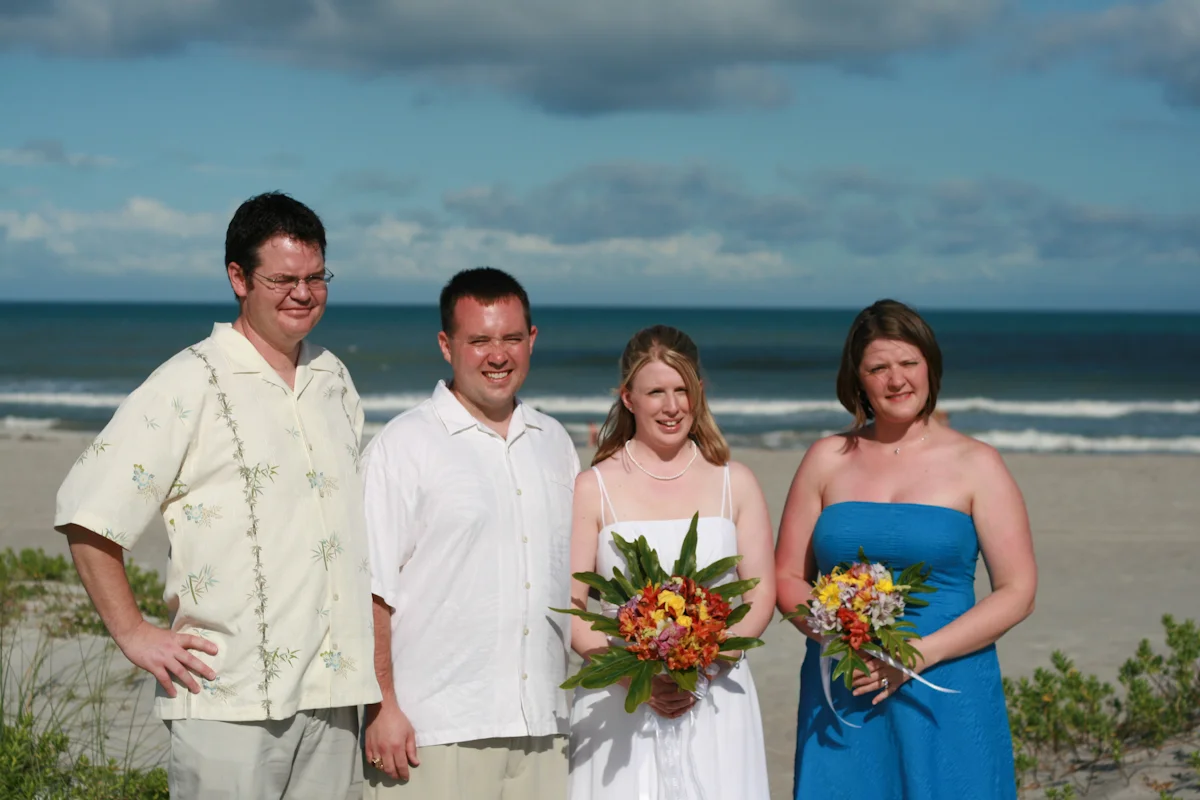 LoriandRyanWedding (15 of 35).jpg