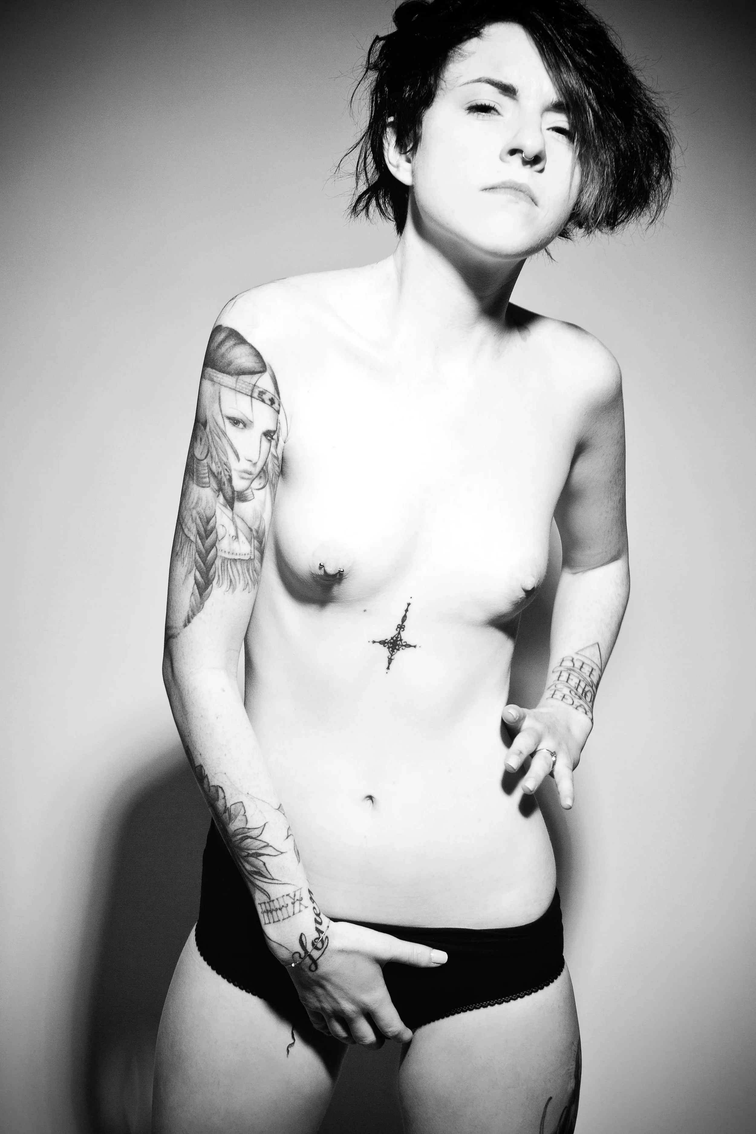 Alanna in Studio  (12 of 34).jpg