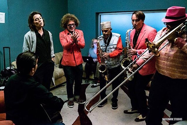 “Cloud 9” - Asbury Park 2018
@seahearnow countdown continues with a very very special moment with @brandicarlile x @preshallband x @tbbnyc
This Was REALLY REALLY Special!
.
.
.
#brandicarlile #preservationhall ##asburypark #seahearnow #heart #soul