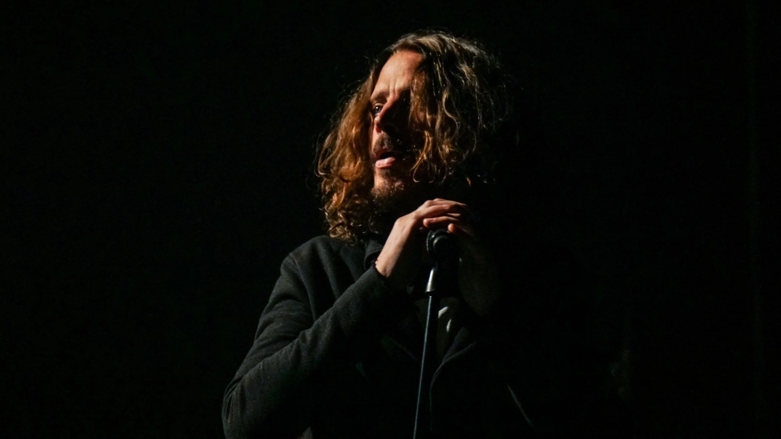 No One Sings Like You Anymore! #chriscornell 

Man I miss seeing this human sing his heart out and smile at his friends and bandmates. @chriscornellofficial forever in our hearts and minds!