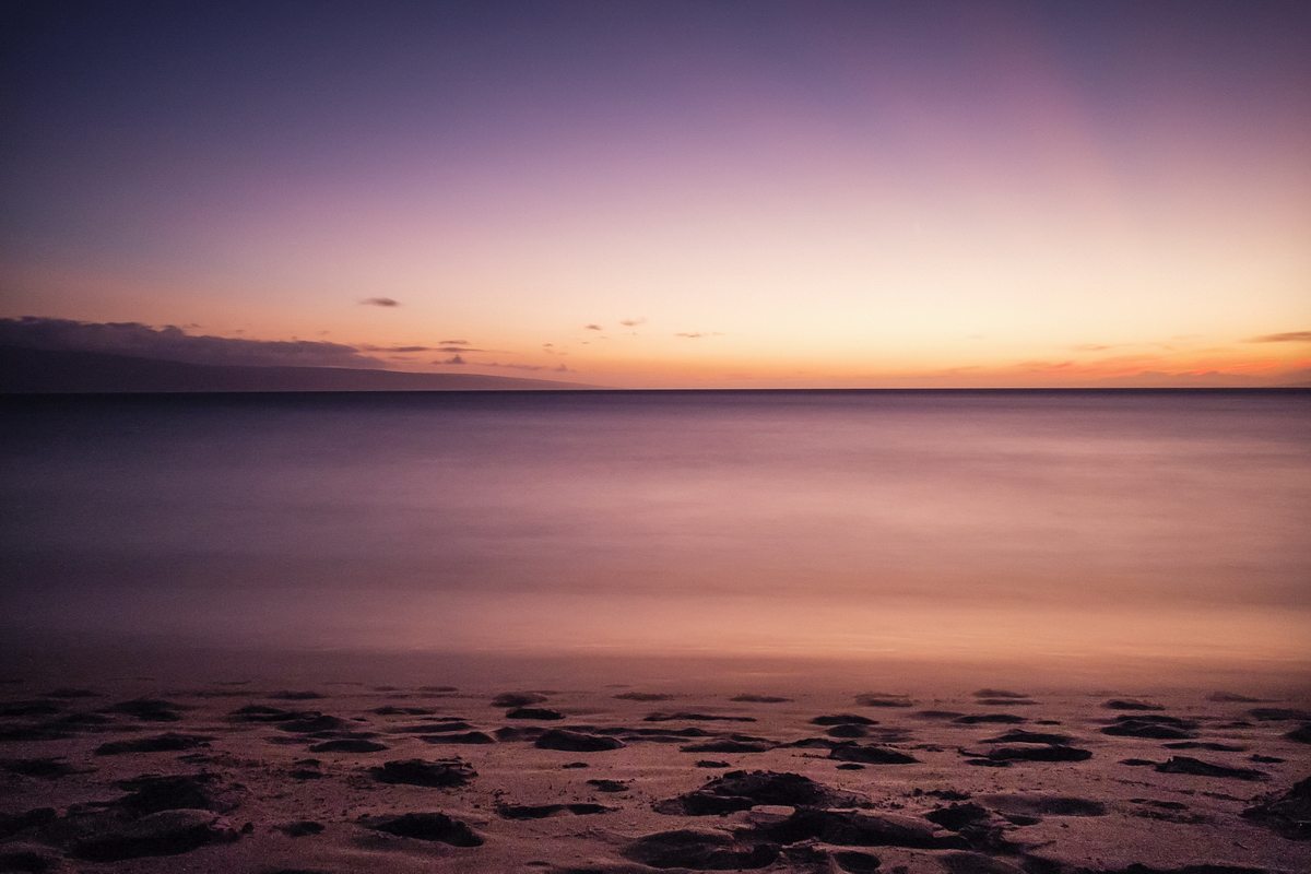Maui Sunset 2, 18mm, 125 seconds at f/8. ISO 1600.