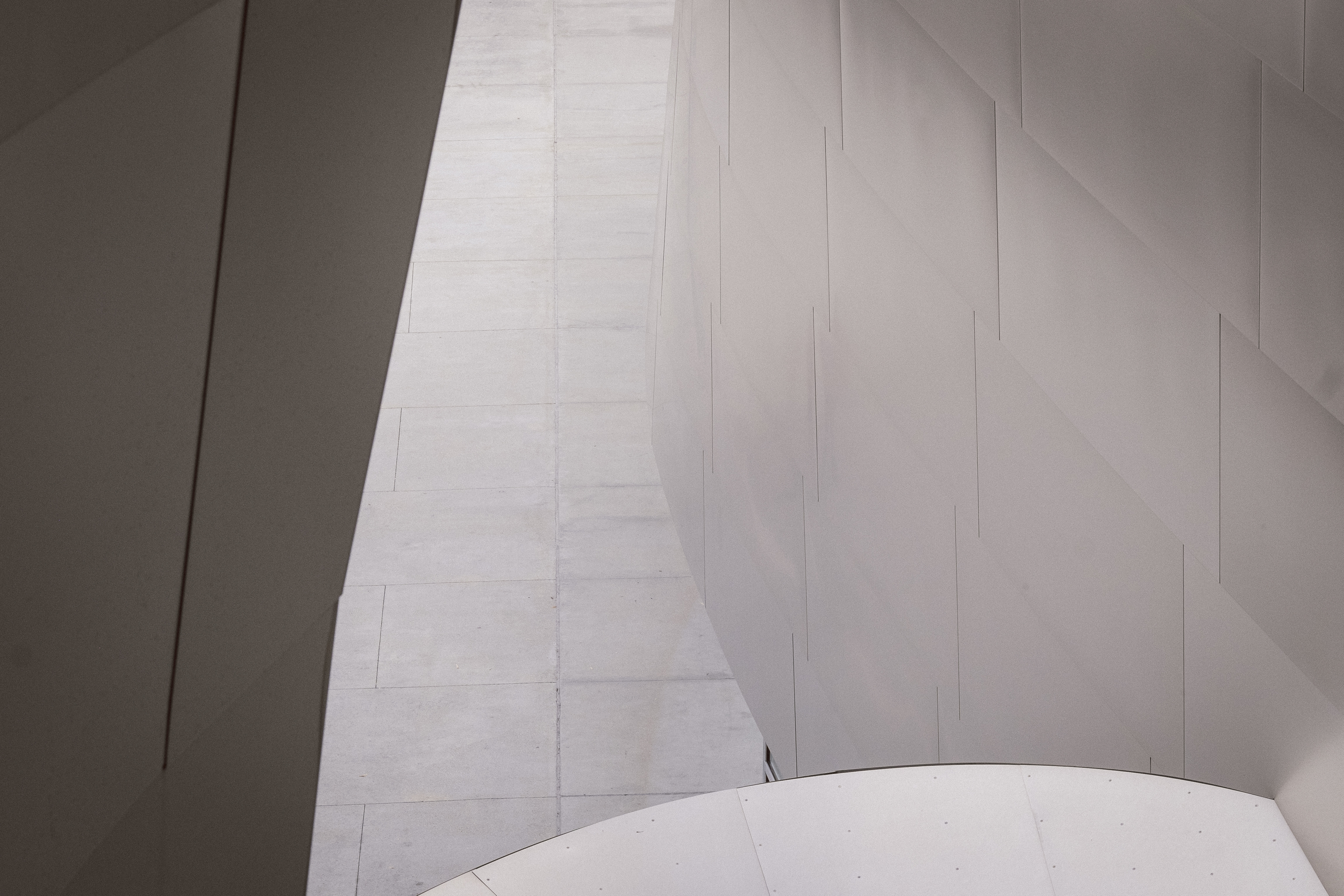 Walt Disney Concert Hall _May 26, 2015-17.jpg