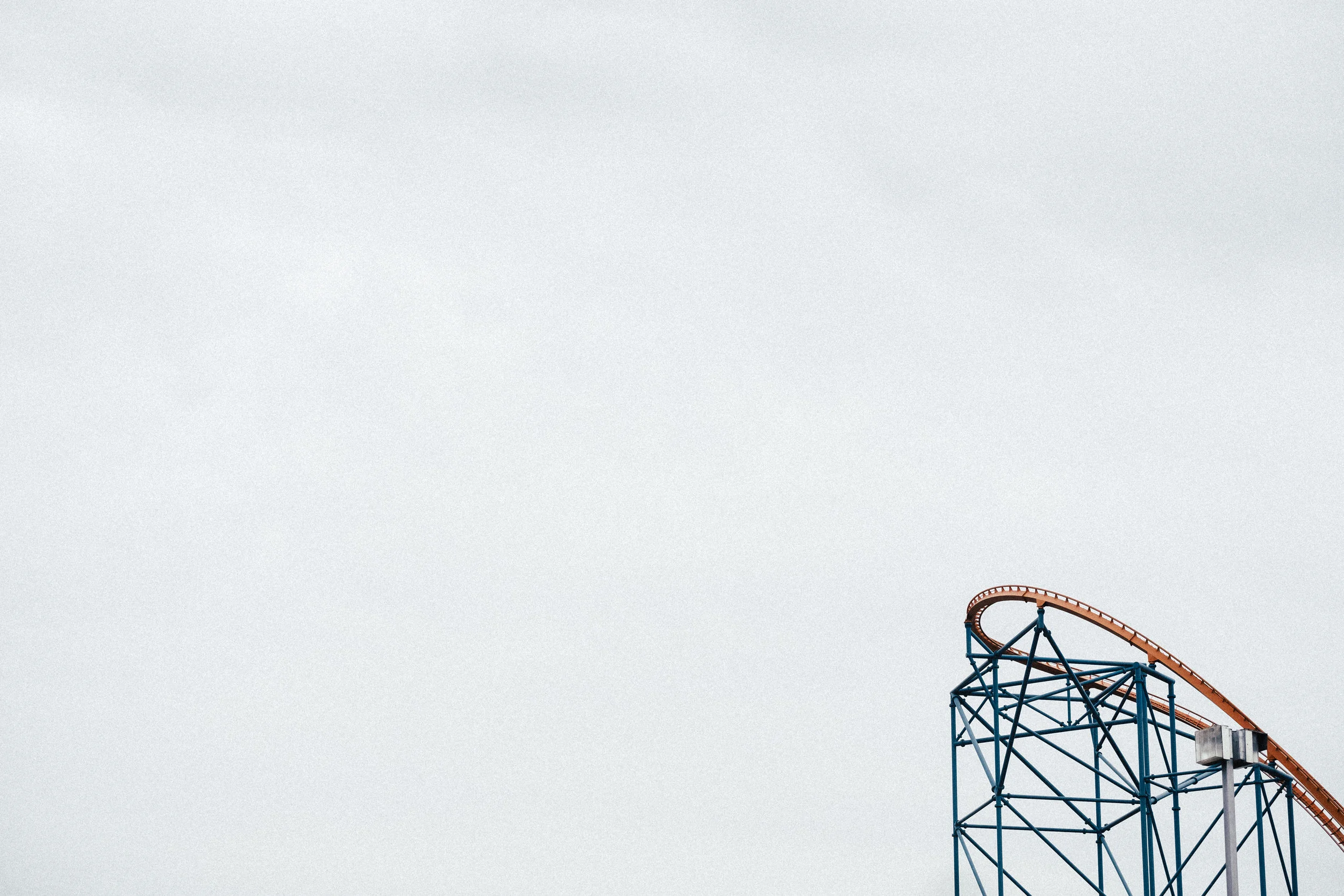 Another example of the use of negative space, and color. This was basically a "grab shot" from Magic Mountain. (I strongly prefer photographing roller coasters vs. riding in them, I decided). 50mm f/4, ISO 200, 1/950s