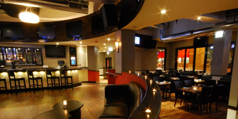 District Sports Lounge - Chicago