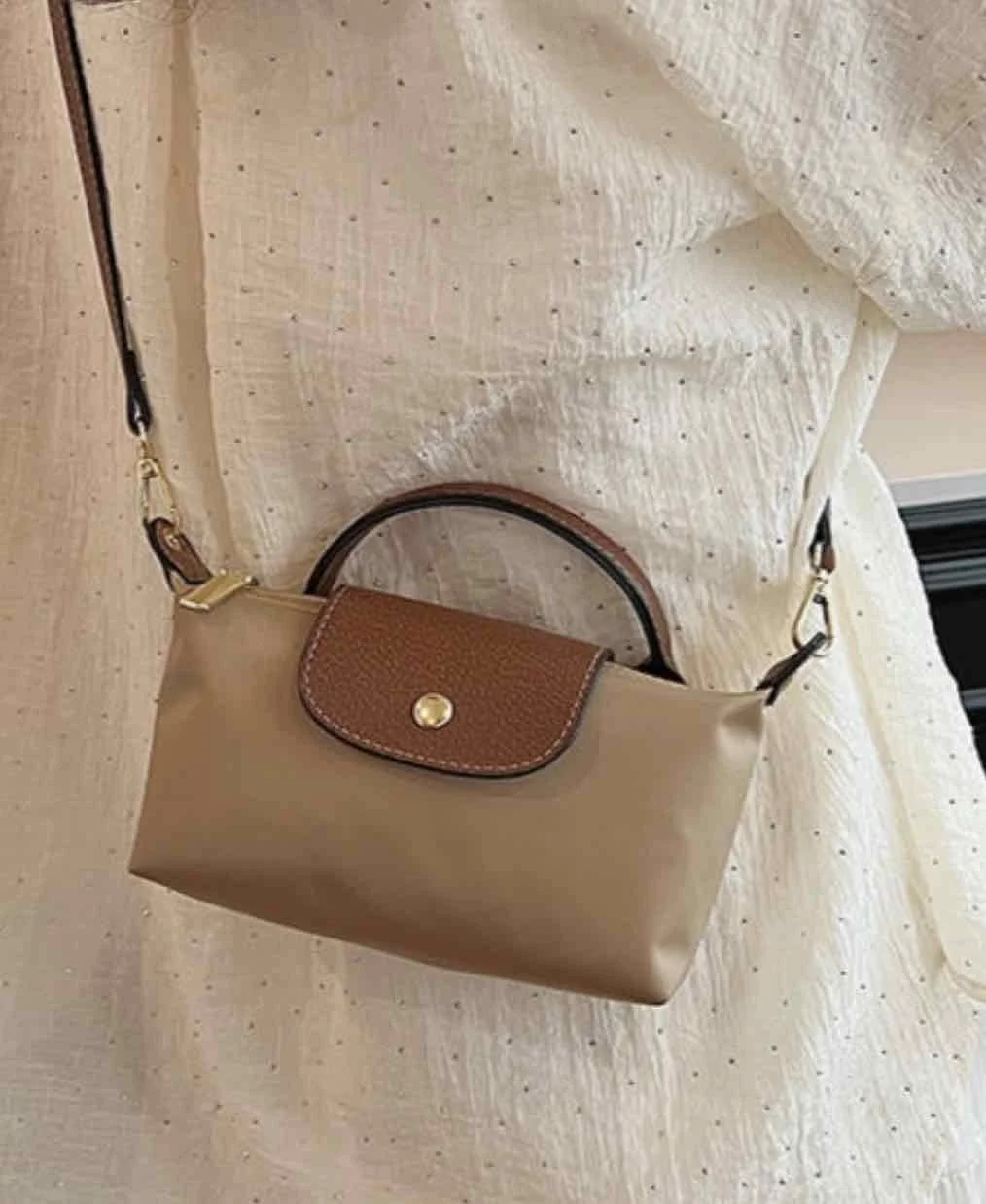 kahki mini wallet on body.jpg