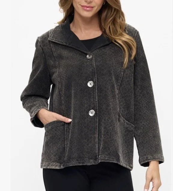 leopard blk jkt.jpg
