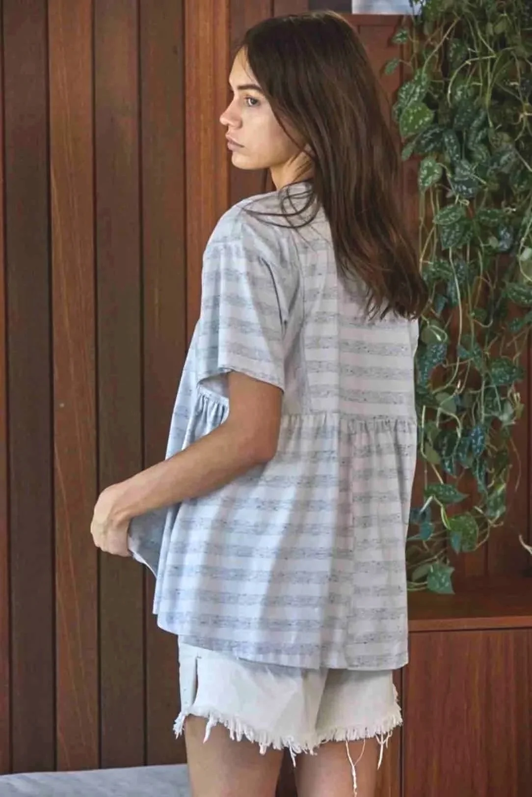 back%2Bof%2Bbig%2Bstriped%2Btop.jpg