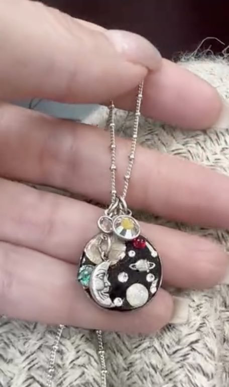 solar planets pendant.jpg