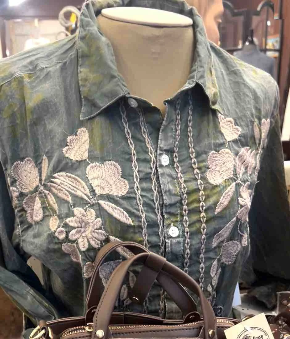 green shirt nu vtg display.jpg