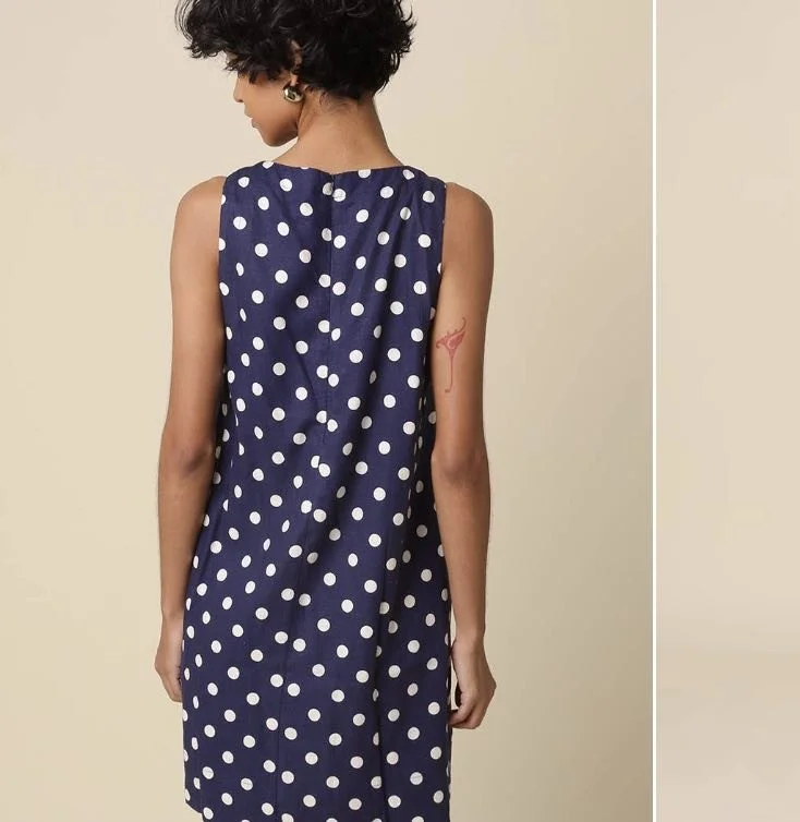 navy dot back.jpg