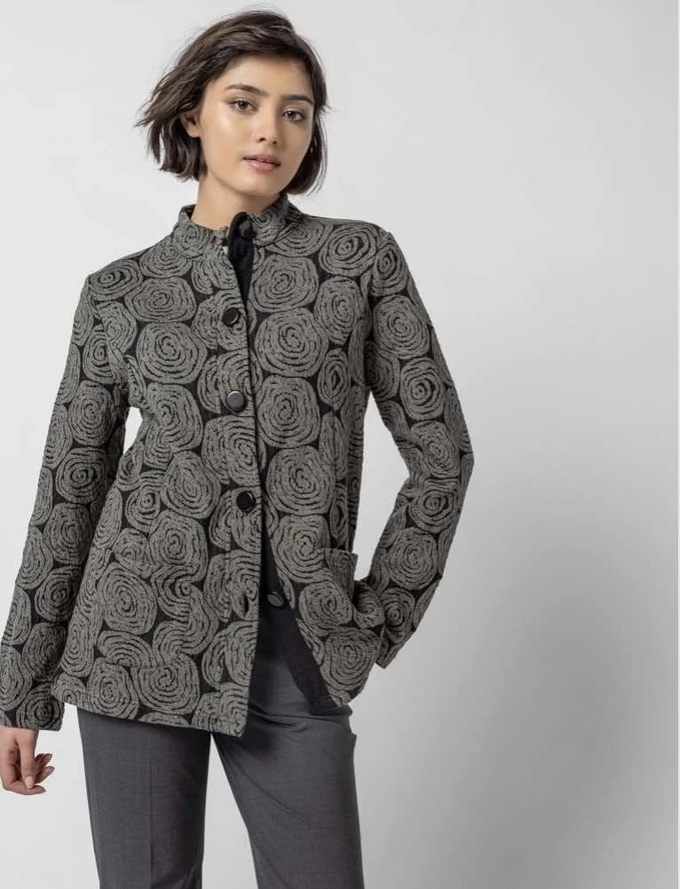 grey rose print kamana jkt.jpg
