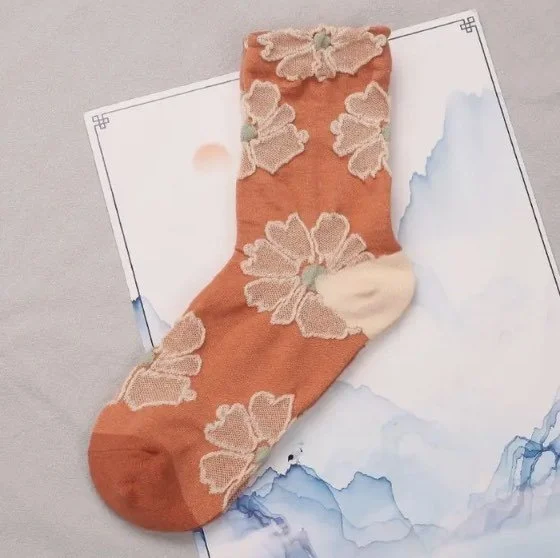 socks orange floral .jpg
