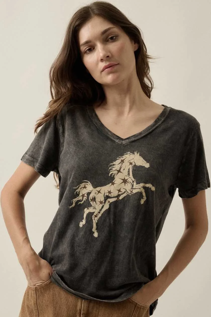 horse tee.jpg