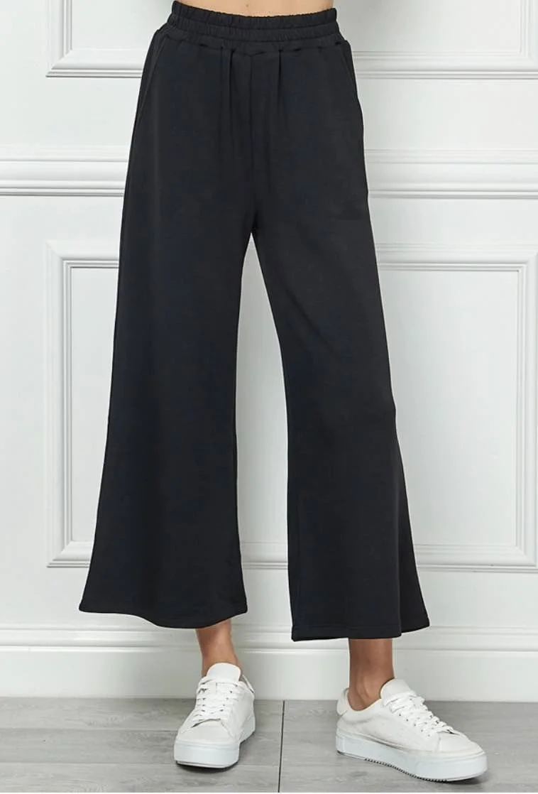 blk pants 3-28.jpg