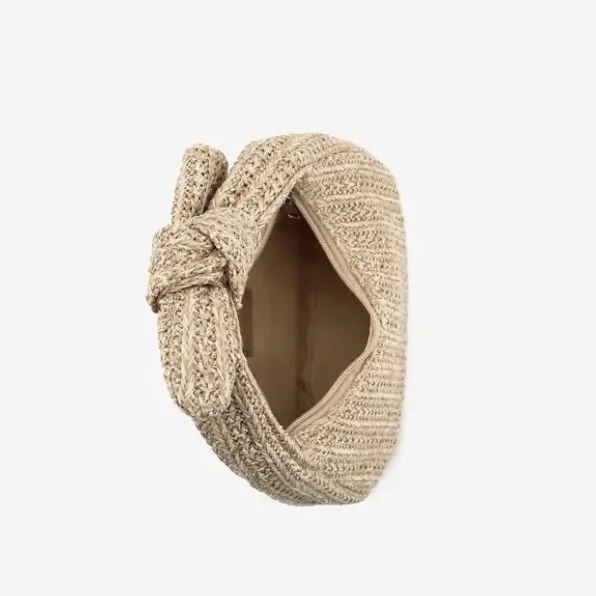 straw bag zipper.jpg