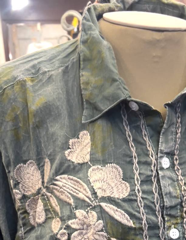 close up grn shirt.jpg