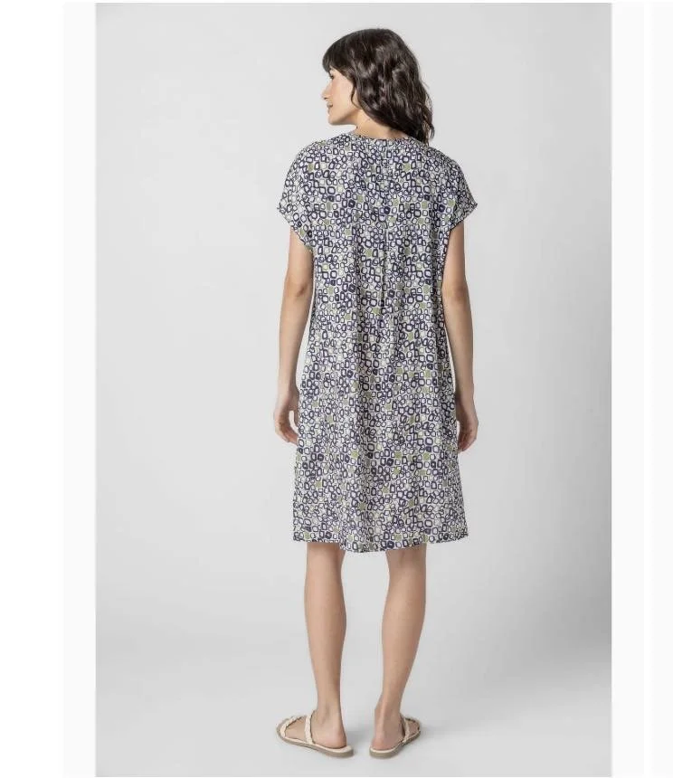 cube v neck dress back.jpg