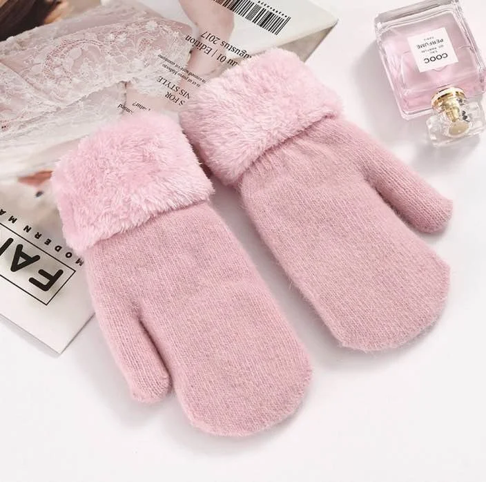 pink mittens.jpg