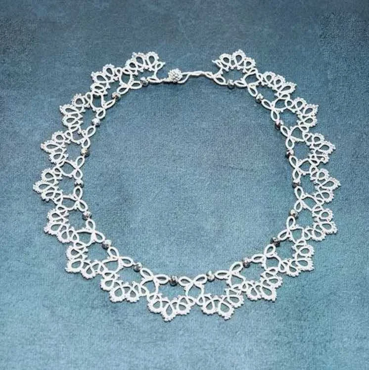 crochet necklace silver.jpg