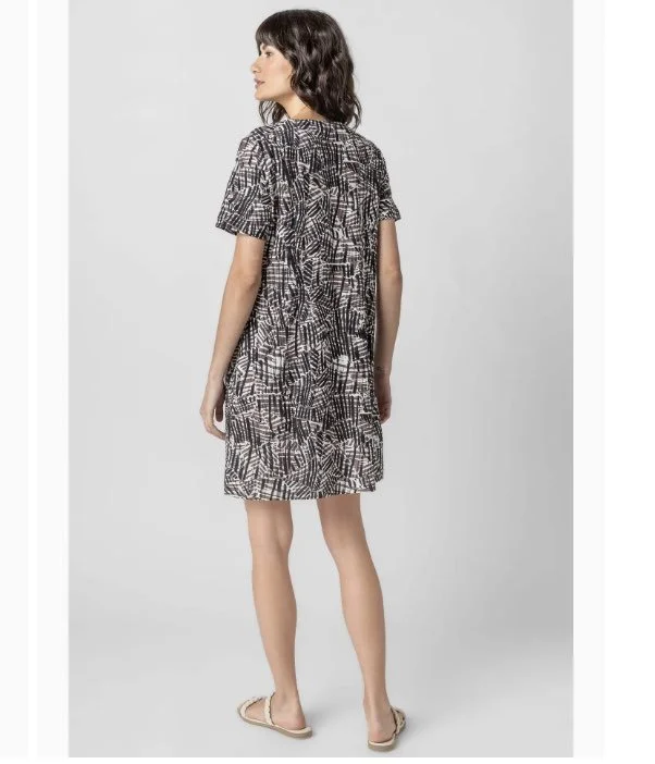 java dress back.jpg